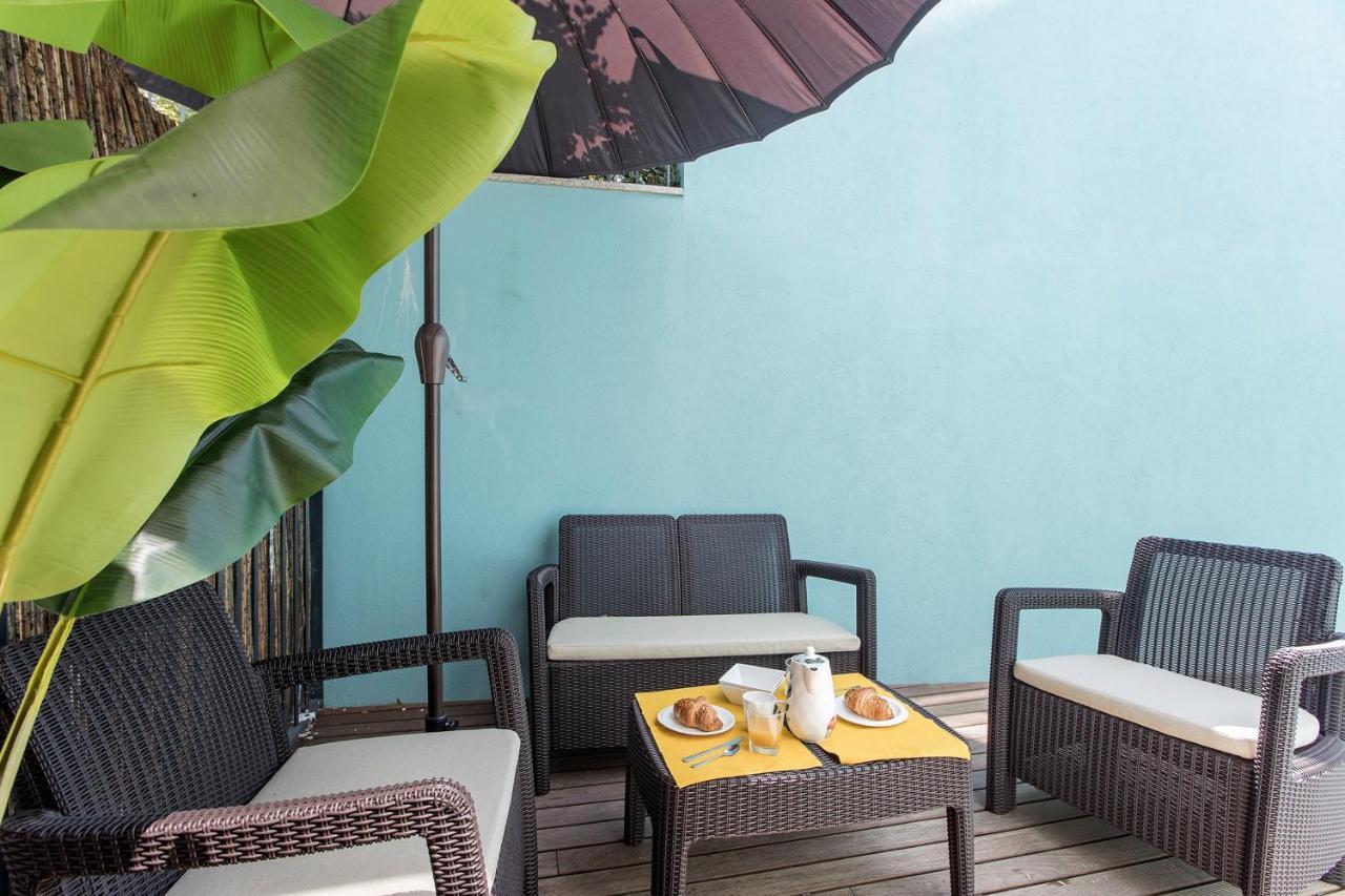 Central Studio W/ Pool, Ac & Patio By Lovelystay Porto Buitenkant foto