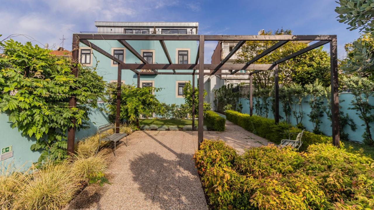 Central Studio W/ Pool, Ac & Patio By Lovelystay Porto Buitenkant foto